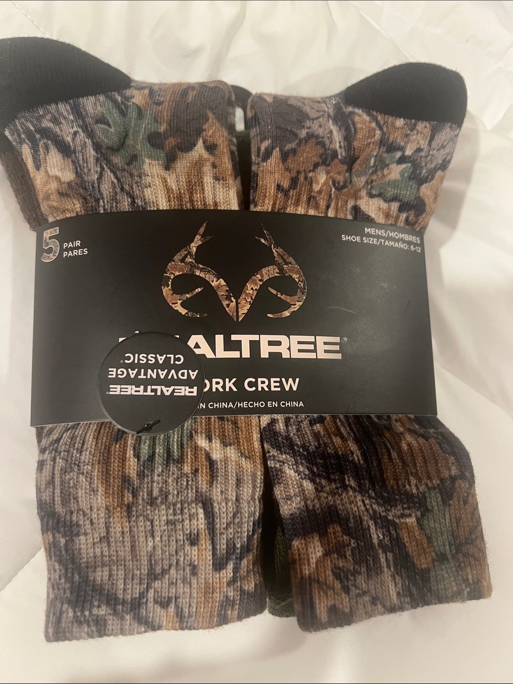 Realtree Camouflage Crew Socks in Brown, Green & Black Men’s 6-12 5 pack